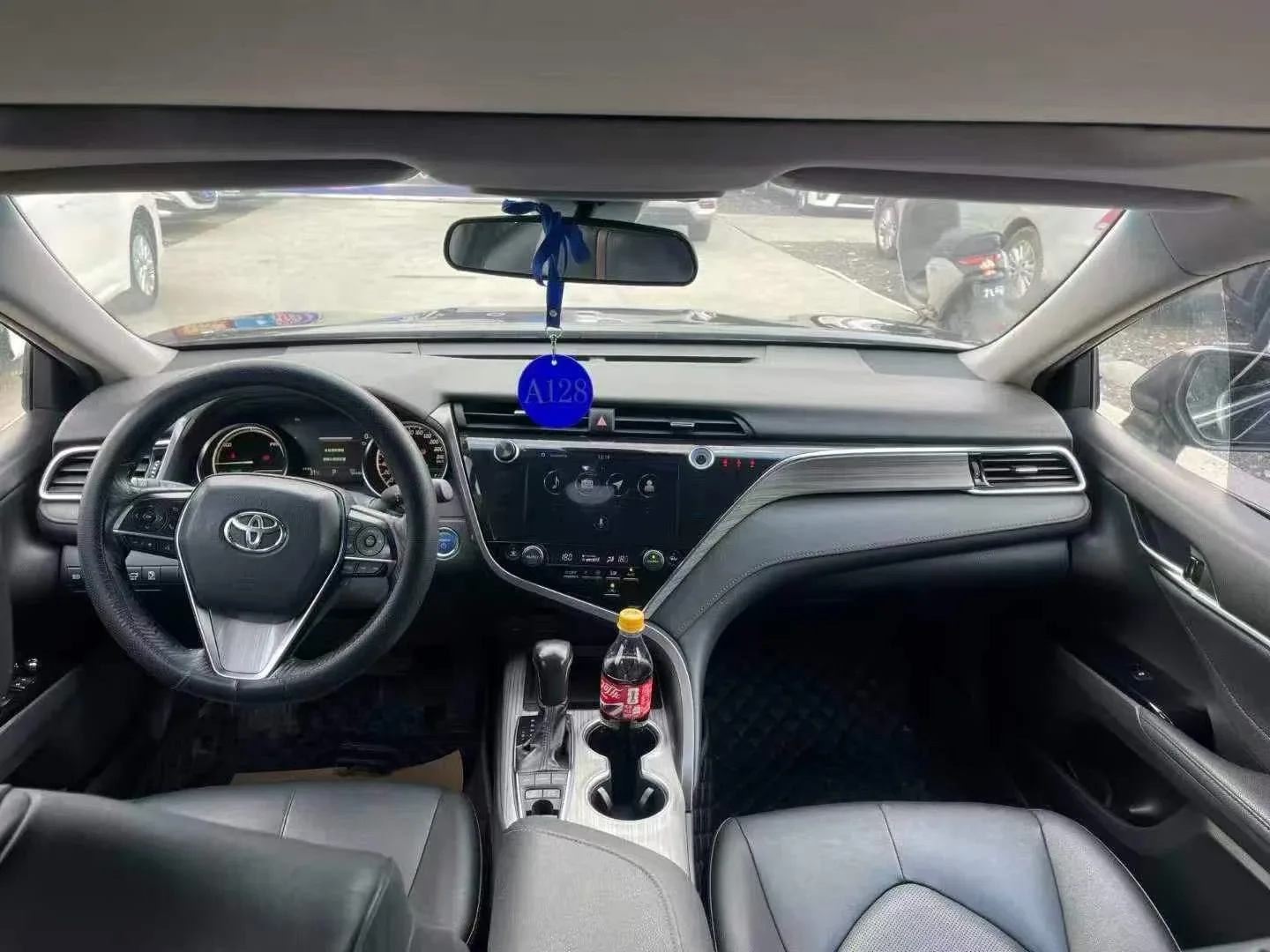 Toyota Camry Hybrid