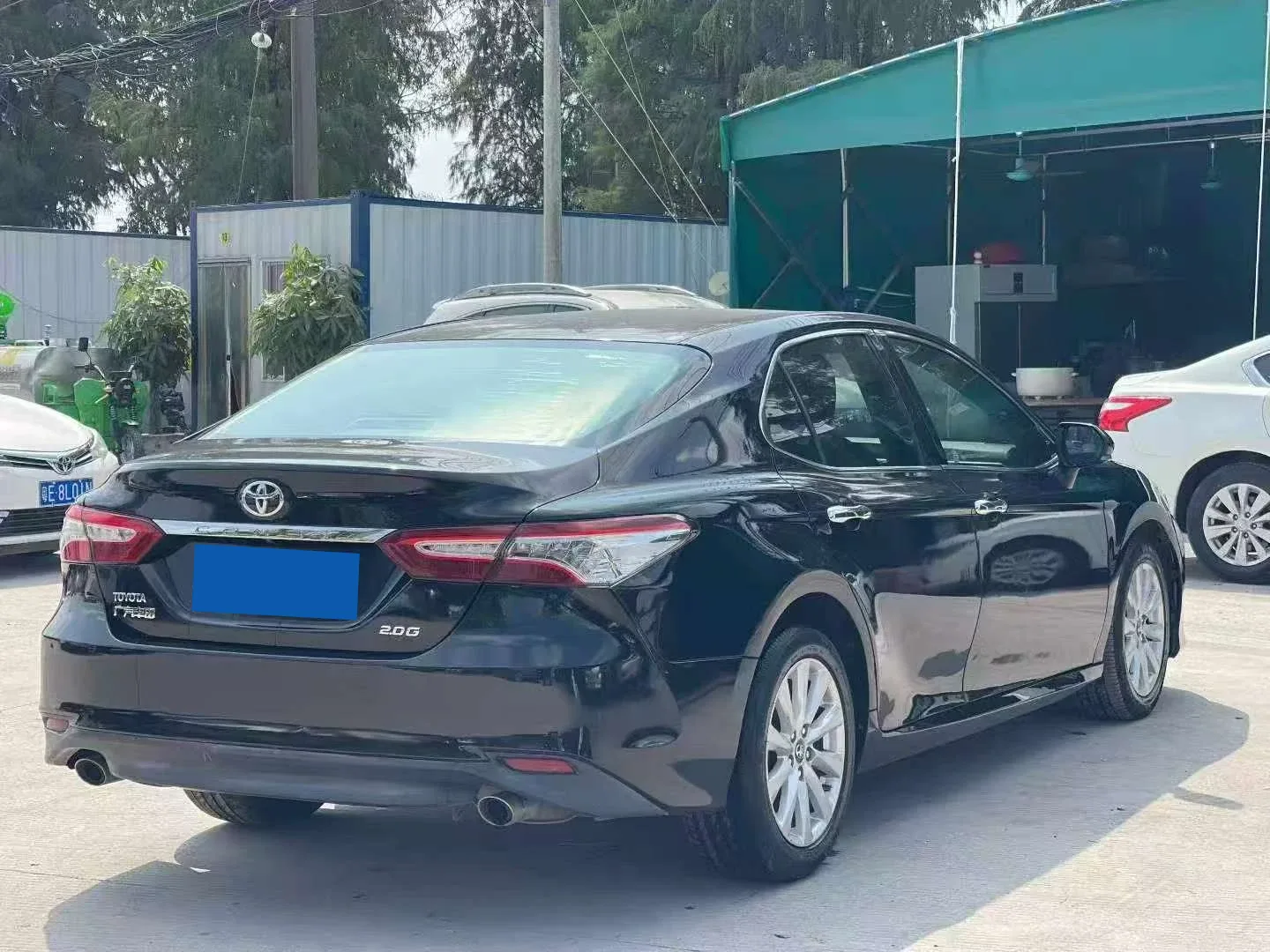 Toyota Camry 2.0G