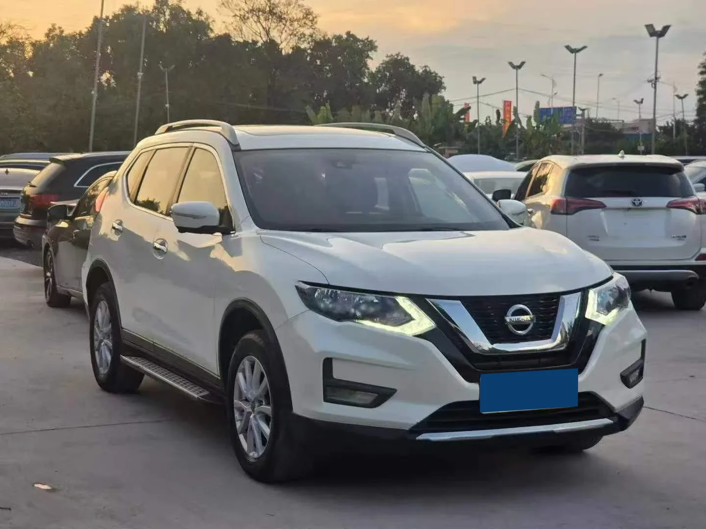 Nissan X-Trail 2.0L