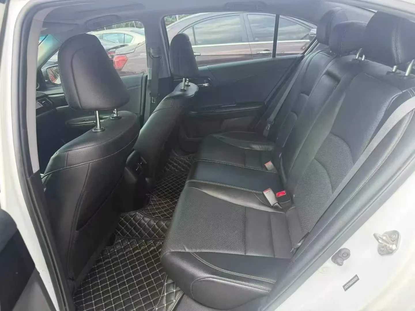 Honda Accord 2.0L