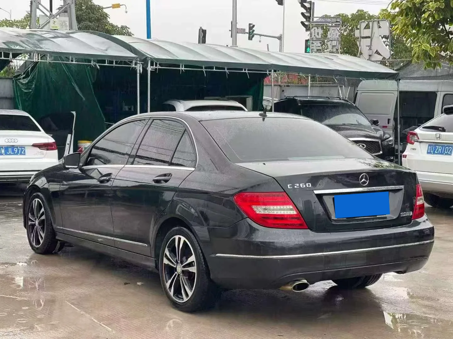 Mercedes-Benz C 260