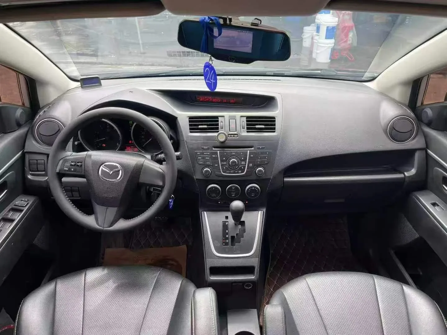 Mazda 5
