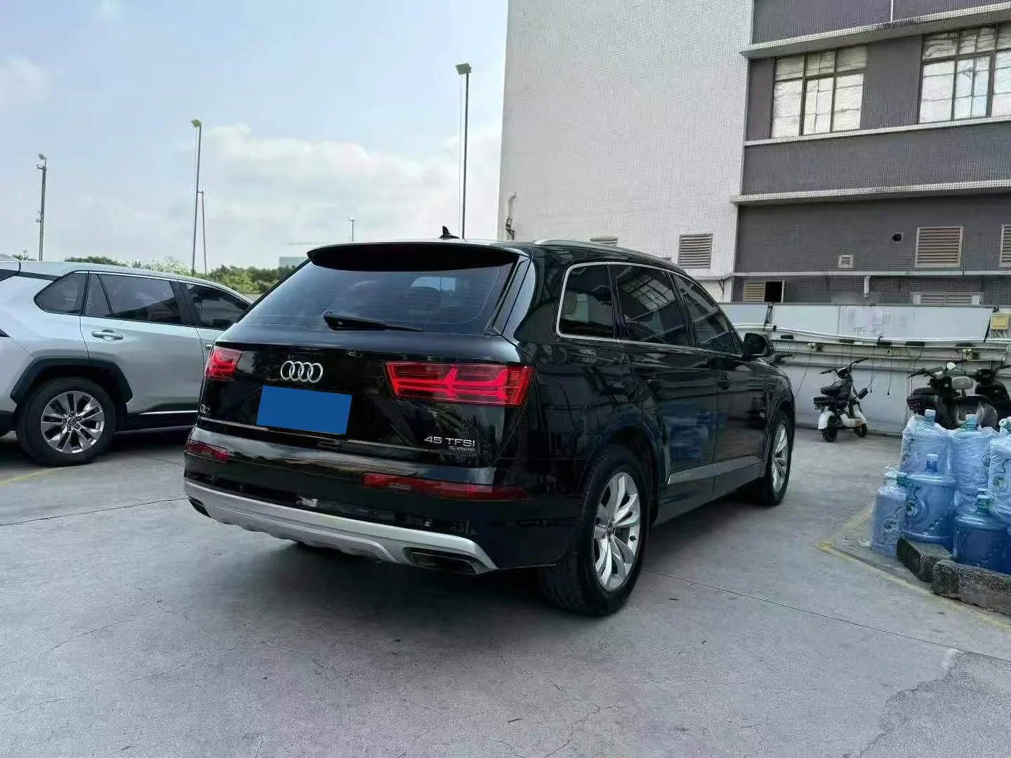 Audi Q7 3.0T quattro 7-seat