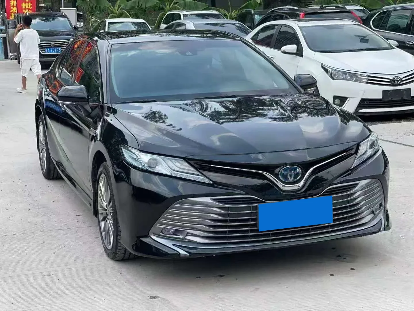 Toyota Camry Hybrid