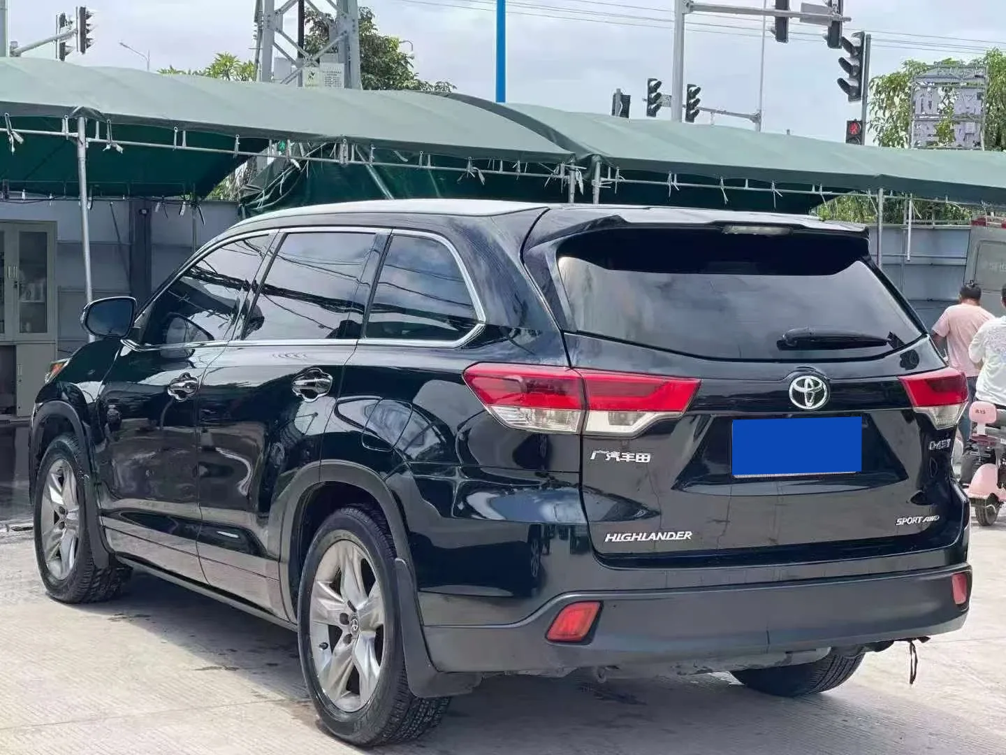 Toyota Highlander 2.0T AWD