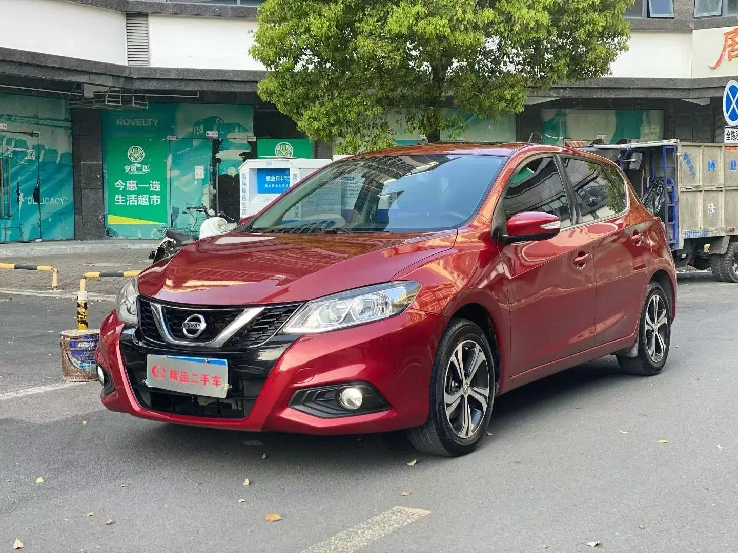 Nissan Tiida 1.6 CVT
