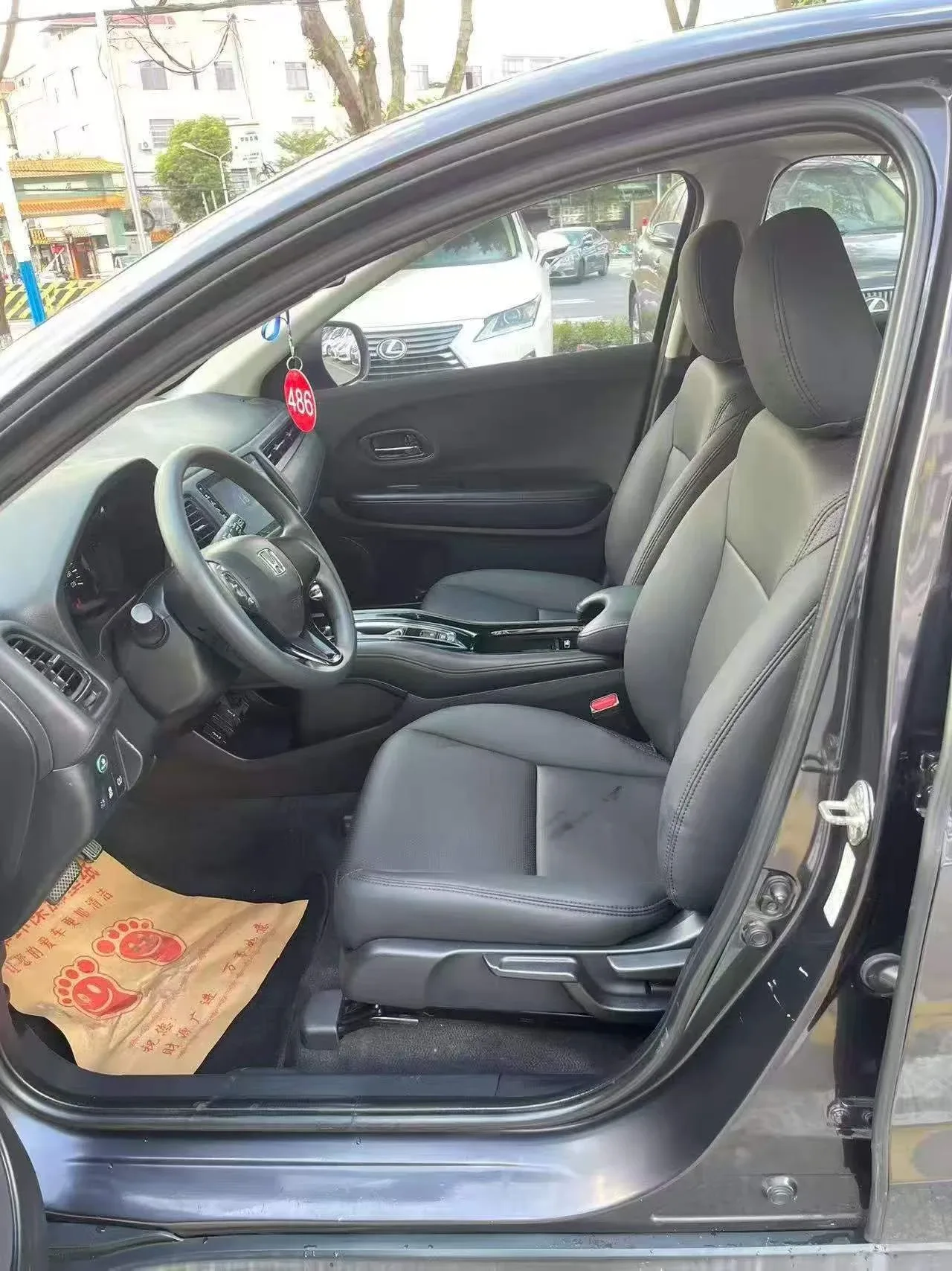 Honda Vezel 1.5 Automatic