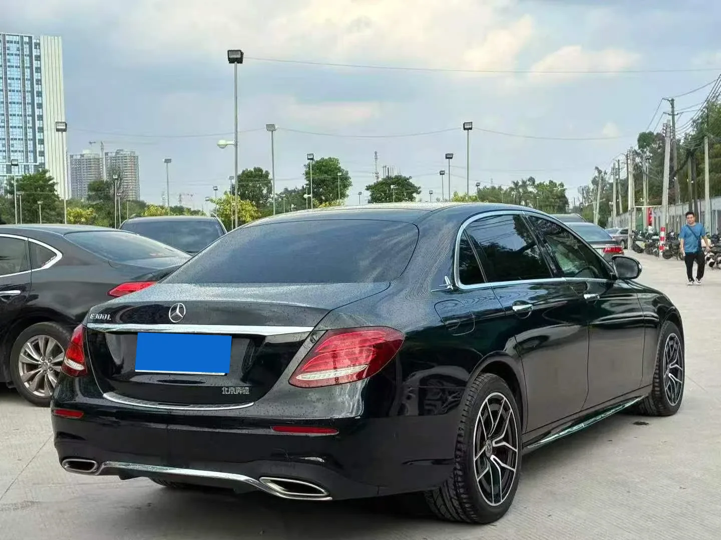 Mercedes-Benz E300L
