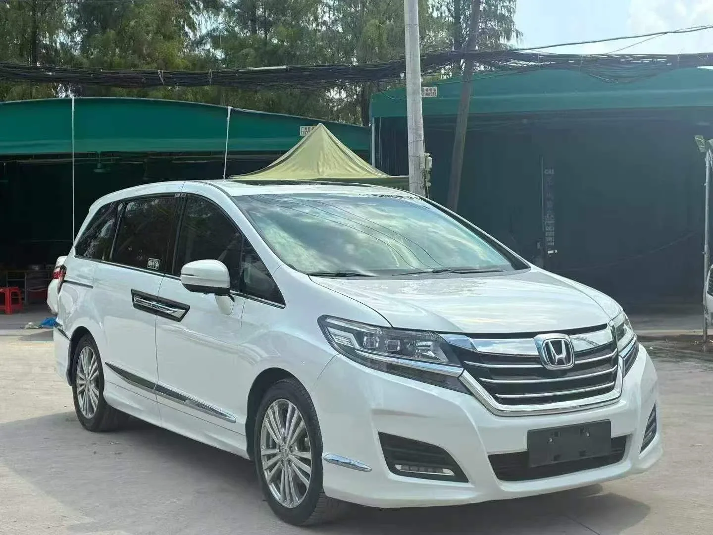 Honda Elysion