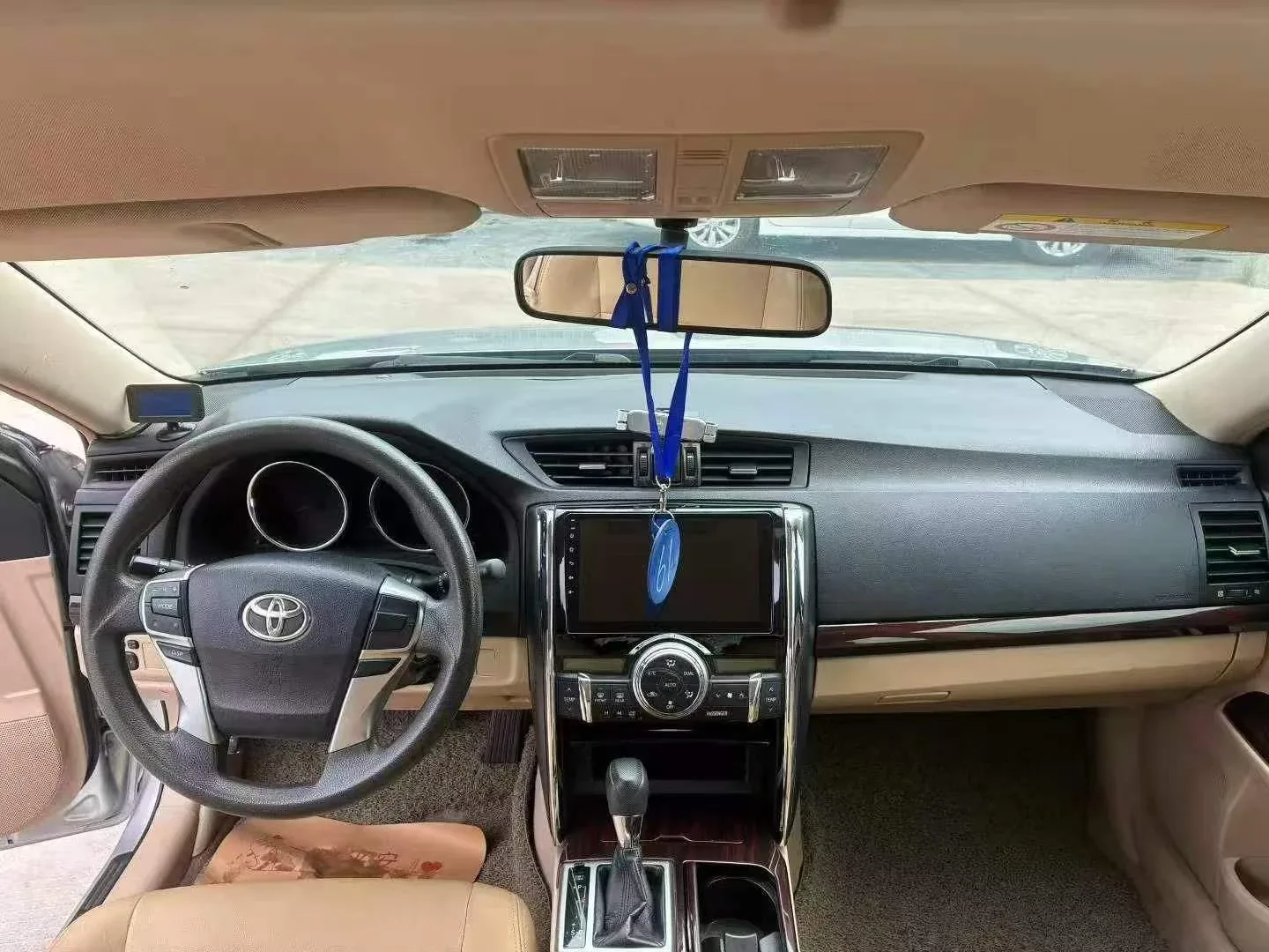 Toyota Reiz