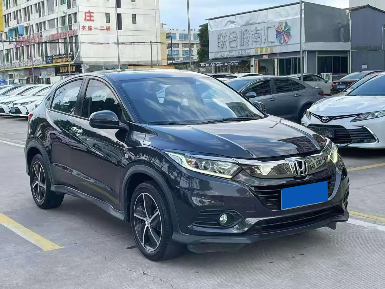 Honda Vezel 1.5 Automatic